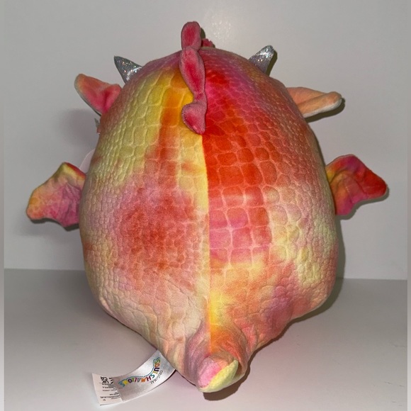 8" Donut Eating Celestina the Dragon 2023 Valentines Squishmallows - Picture 3 of 4